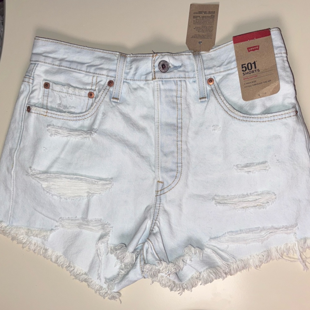 Levi's 501 Women's high rise Light Blue jeans short
